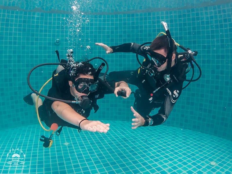 Ready To Catch Problems During CESA Skill Confined Water