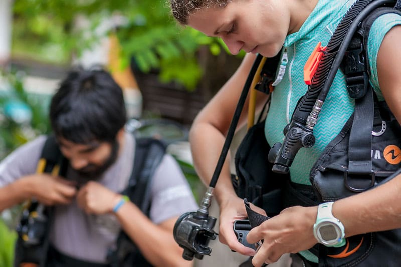 Best Dive Gear to get for Beginners