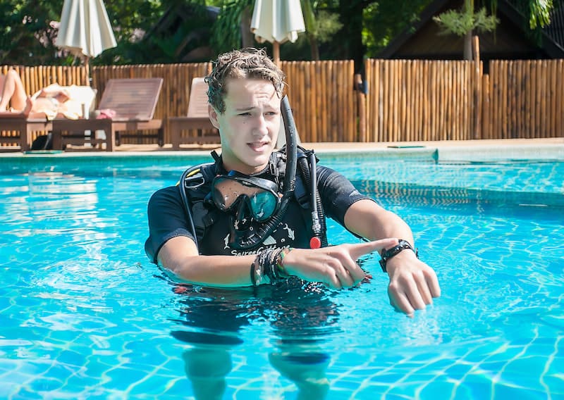 How long is the PADI Open Water Diver Course