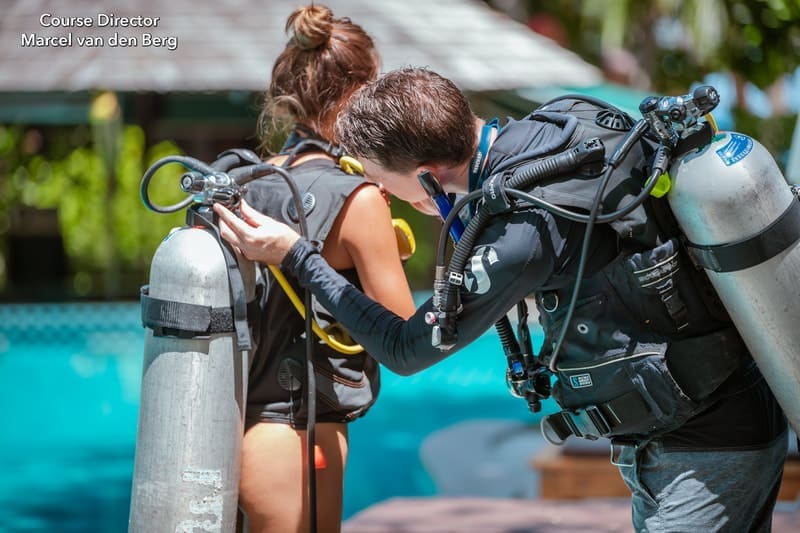 buddy check diving checklist A stands for Air