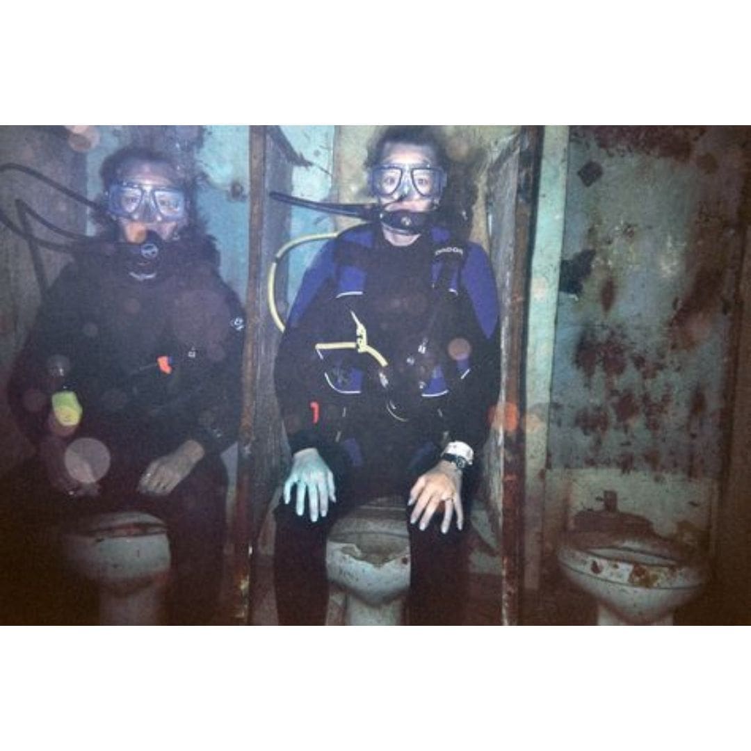 Scuba divers sitting on toilet funny scuba diving meme